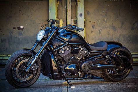 Camera Captures Stunning Images Harley Davidson V Rod Custom By Ricks