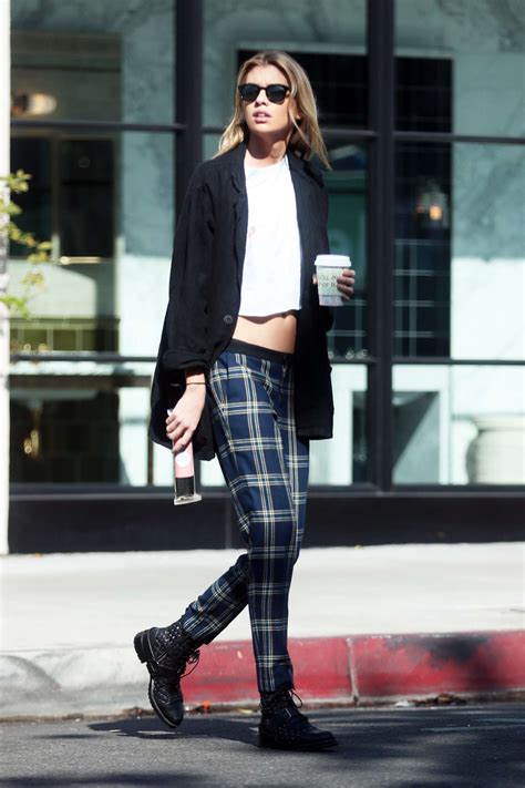 Stella Maxwell Shopping On Melrose In La Street Style Fashion Style