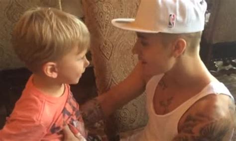 Justin Bieber Attempts To Restore His Image With Family Video Daily Mail Online
