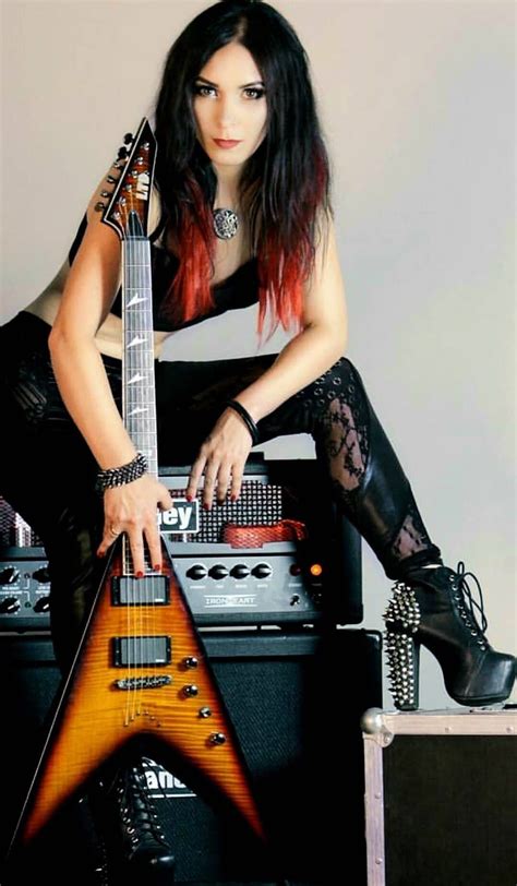 Chica Heavy Metal Heavy Metal Girl Female Guitarist Female Musicians