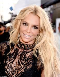 Britney Spears Make Up Artist On How She Created Singers Billboard