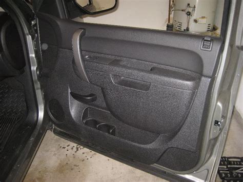 Chevrolet Silverado Interior Door Panel Removal Guide 001