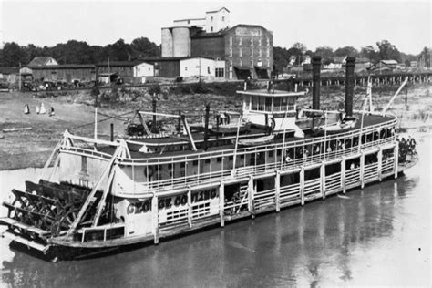 Exhibit Photographs Of 1800s Steamboats Built At Metropolis Illinois