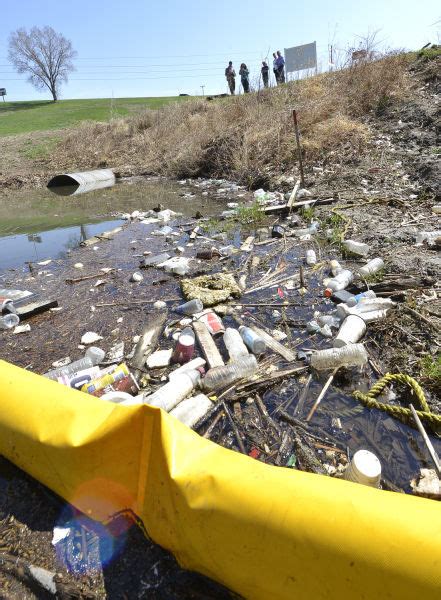 Trash Boom Keeps Sioux City Pond Free Of Debris Local News
