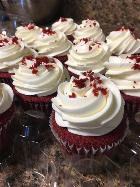 I Was Craving A Classic So I Made Some Red Velvet Cupcakes With Cream