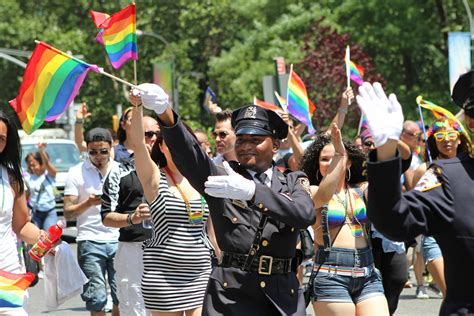 new york city pride parade bans lgbt police officers until at least 2025 r askgaybros