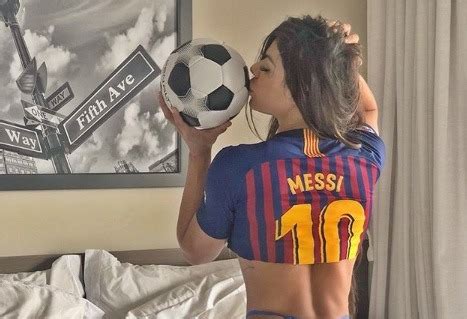 Miss Bumbum Dedica Su Video M S Sensual A Messi Estadio Deportes