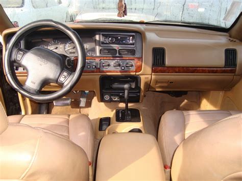 Second Generation Wj Wg Jeep Grand Cherokee Guide