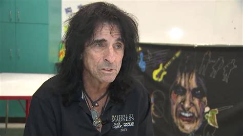 Interview With Alice Cooper On Late Musician Glen Campbell Fox 10