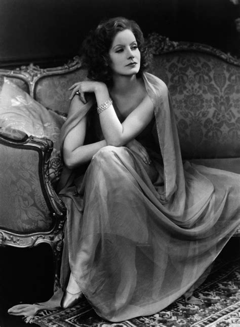 Throwbackthursday Greta Garbo Was A Silver Screen Style Icon Greta