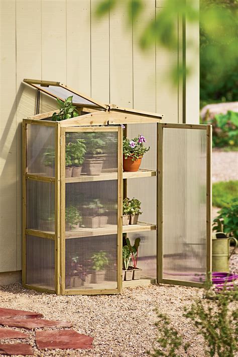 Ask Gardenerd How To Build A Mini Greenhouse Idées Jardin Potager