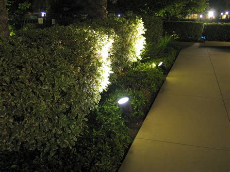 The right landscape lighting can enhance the trees, gardens or other features in your yard and provide security along a walkway or around a deck. OUTSIDE WALKWAY LED CORNER LIGHT | LED Lighting Factory