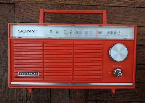 Vintage Sony Six Transistor Solid State Radio 8r 42 Japan 1967 Red Rare Works Radyo Anti̇ka
