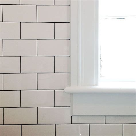 20 White Subway Tile With Light Grey Grout