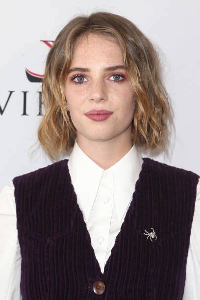 1091 Maya Hawke Photos And Premium High Res Pictures Getty Images