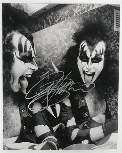 Gene Simmons Autographed Kiss Glossy 8x10 Photo Aacs Autographs