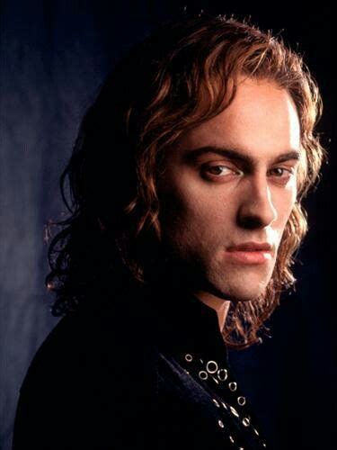 Lestat From Queen Of The Damned Queen Of The Damned Male Vampire