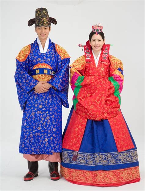 1000 Images About Traditional Korean Wedding Dresses On