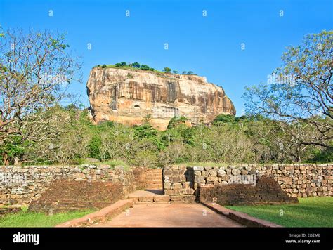 Sigiriya Rock Fortress 5th Centurys Ruined Castle That Is Unesco Listed