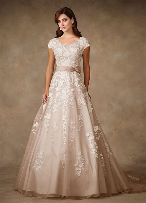Wedding Dresses Spring 2019 | Modern Bridal Gowns | Modest wedding ...