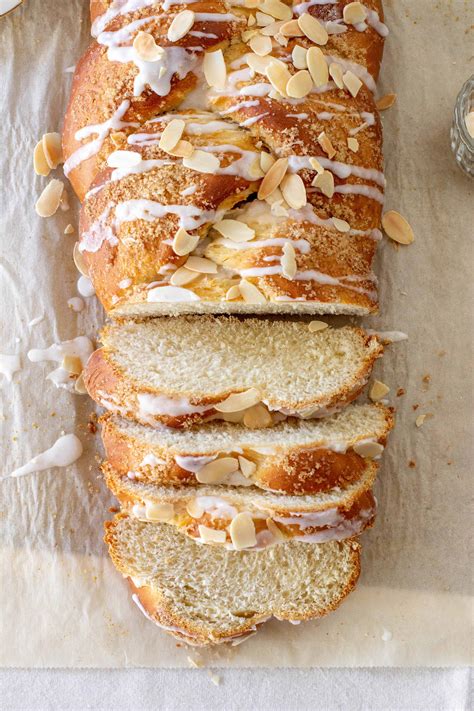 It's delicious with butter and jam on top and leftovers are perfect for making french toast. Frosted Braided Bread / Apple Danish Braid Grateful Prayer ...