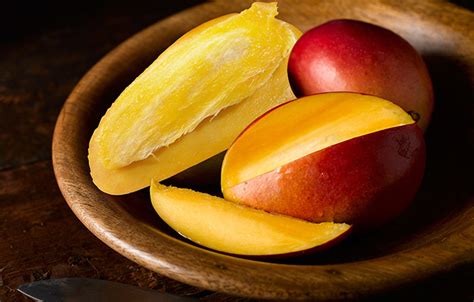 5 Surprising Ways In Which Mango Seeds Benefit Your Health
