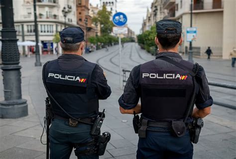 ¿puede Un Extranjero Puede Ser Policía En España Innotest