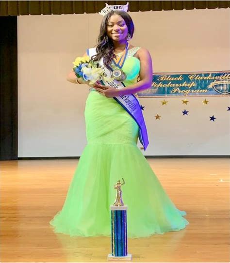 miss black clarksville 2019 crowned in pageant ceremony
