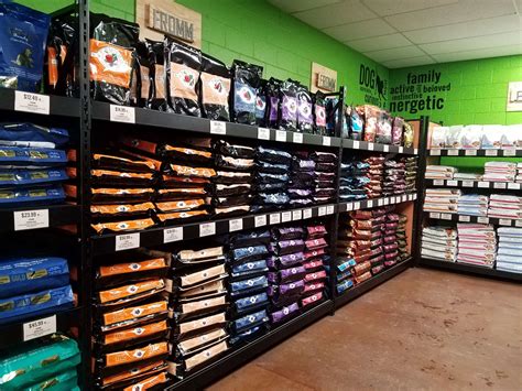 Rat and mice lifecycle feed. Pet Food Plus - Eau Claire, WI - Pet Supplies