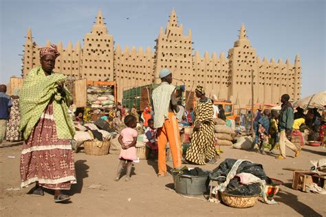 Djenne Mosque In Mali West Africa Mali Africa Backpacking Destinations