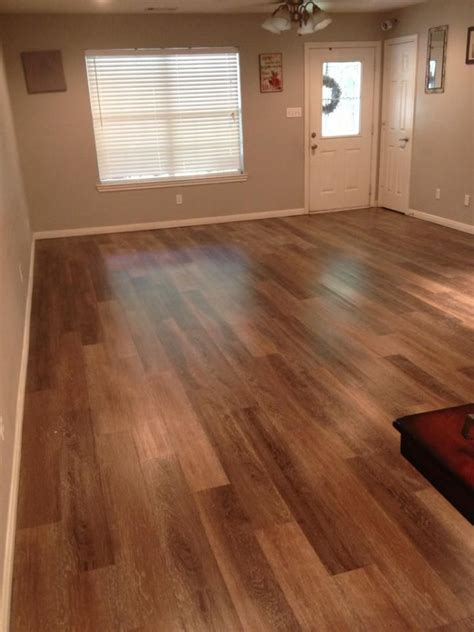 Engineered luxury vinyl flooring plank is the perfect choice for a diy project. Linkwerks Vinyl Plank | Luxury vinyl plank, Vinyl plank ...