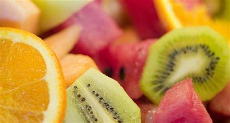 5 Frutas Que Te Ayudan A Bajar De Peso Estilo De Vida Perucom