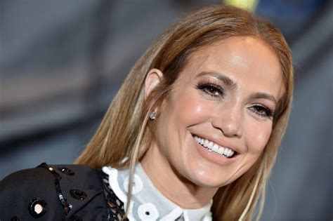 Jennifer Lopez Launching A Skincare Line Popsugar Beauty Uk Photo 5