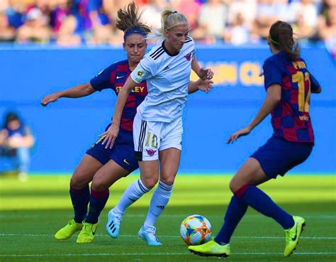 Last season the swede scored eight goals for las blancas, although they lost out to barcelona in the spanish league. Real Madrid Femenino: Club Makes History, Forms Women's ...