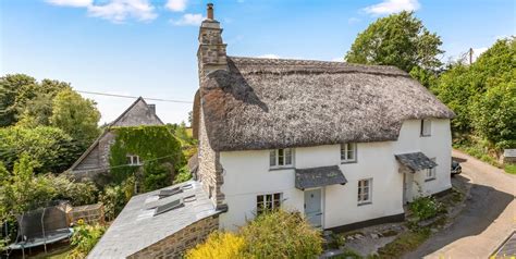 Grade Ii Listed Thatched Cottage For Sale Totnes Devon