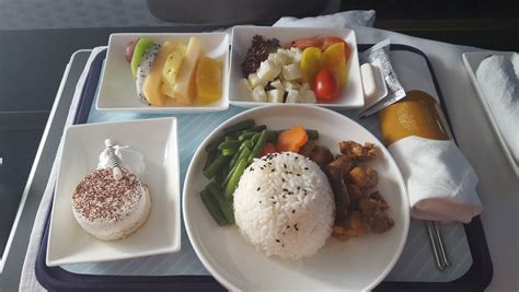 China Eastern Airlines Business Class