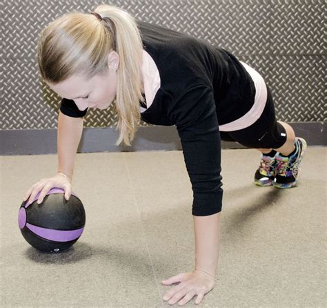 6 Must Try Medicine Ball Exercises Medicine Ball Workout Ball