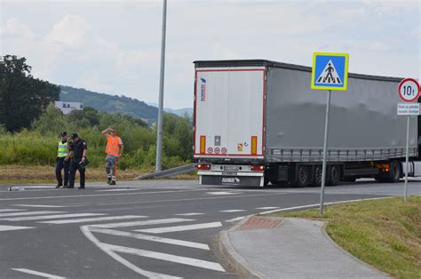 ZaČretje U Sudaru Sa šleperom Smrtno Stradao Na Licu Mjesta Zagorje