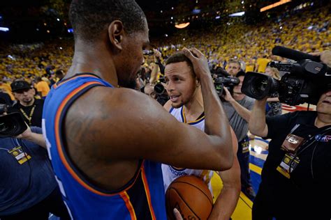 Stephen Curry Helping Kevin Durant Figure Out Where To Live The