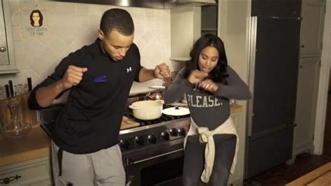 steph curry dances while his wife remixes drake sports illustrated