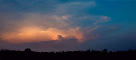 3072850 Backlit Blue Sky Clouds Dark Dawn Dusk Evening
