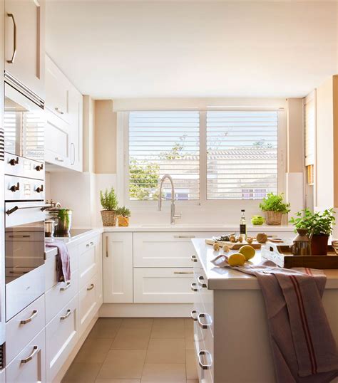 Diseñe una cocina de estilo rústico. Ideas para aprovechar el espacio en las cocinas pequeñas