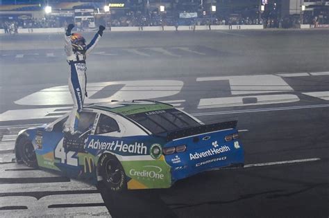 Nascar All Star Race Ganassis Kyle Larson Comes From Back To Win
