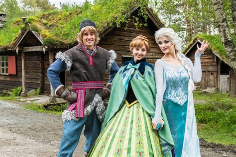 Meet Anna Elsa And Kristoff In Norway With Disney Cruise Line Disney