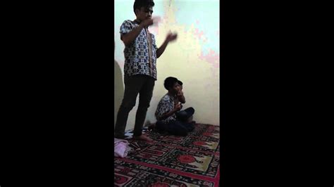 Dengan melakukan ibadah sunnah sembahyang dhuha di pagi hari ketika sudah tiba waktunya, maka akan sangat bisa meringankan. Bayangan aneh di mushola..waktu sholat maghrib - YouTube