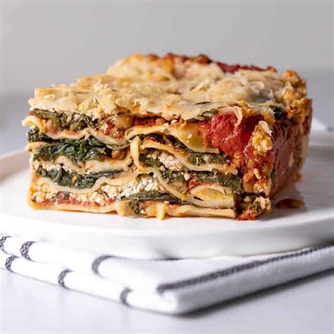 Vegan Spinach Lasagna With Cashew Ricotta Delish Knowledge
