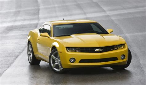 Chevrolet Camaro Rs 2010 Yellow Front Angle 1024 X 600 Widescreen Wallpaper