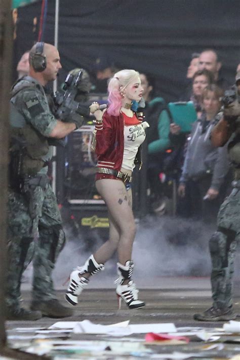 Margot Robbie As Harley Quinn In ‘suicide Squad Margot Robbie Photo