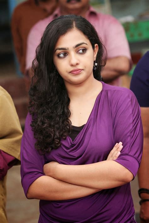 actress nithya menon latest hot sexy hd photos malayalam actress saree below navel photos