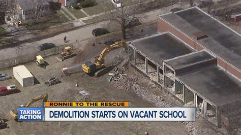 Demolition Starts On Vacant School Youtube